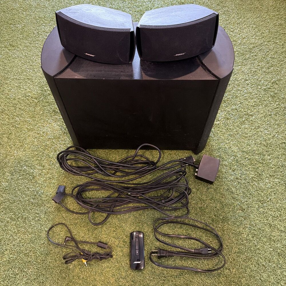 Bose Cinemate Series II Digital Home Theater 2.1 System Complete With Remote